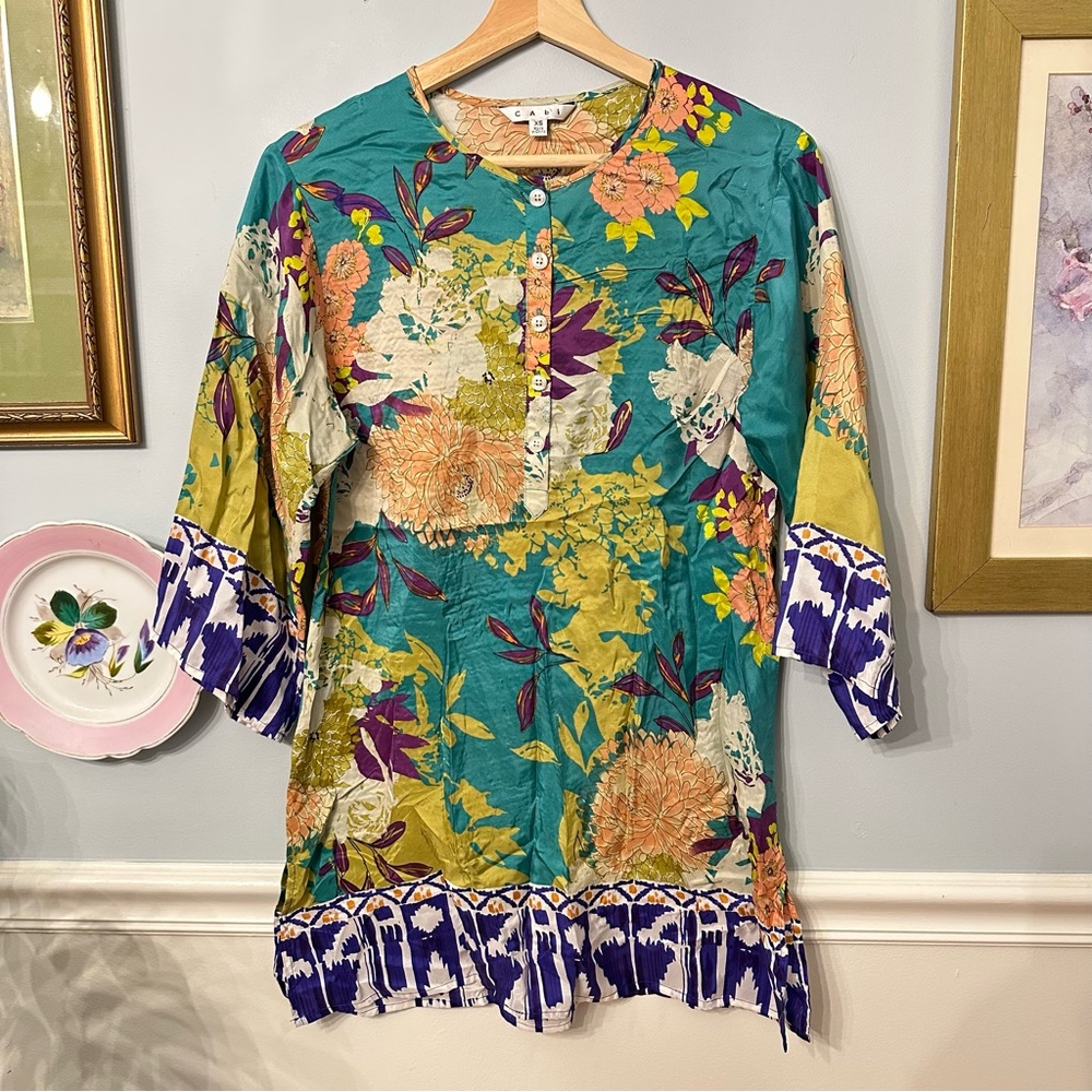 CAbi Floral 100% Silk Tunic Top Size XS Colorful Resort Travel Beach Teal Boho - Picture 2 of 10